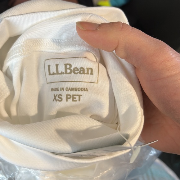 LL Bean Turtleneck - Picture 3 of 3